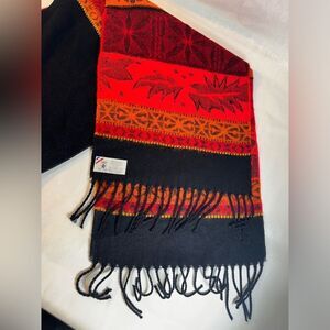 Vintage French Scarf Beautifully Made Vintage Statement PieceMade in France🇫🇷